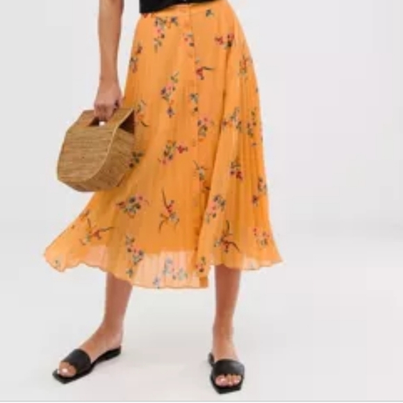 & Other Stories Floral Print Pleated Midi Skirt 4 - Picture 1 of 9